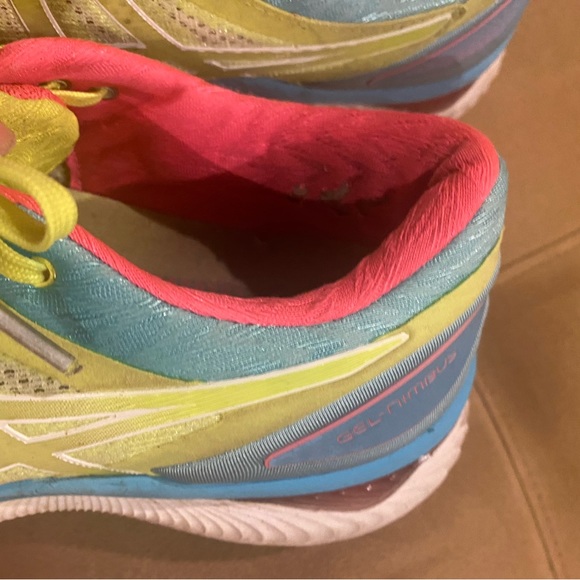 ASICS Gel Nimbus 22-Size 7.5 - Picture 8 of 9